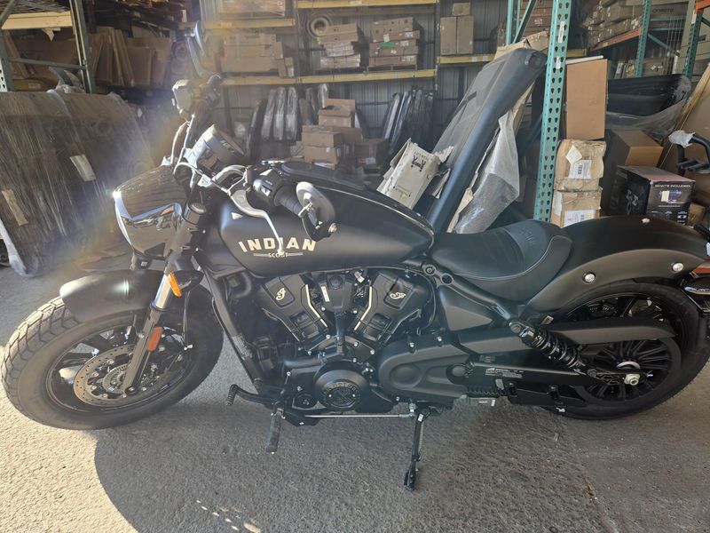 NEW 2025 INDIAN MOTORCYCLE SCOUT BOBBER LIMITED WITH TECHNOLOGY PACKAGE Image 10