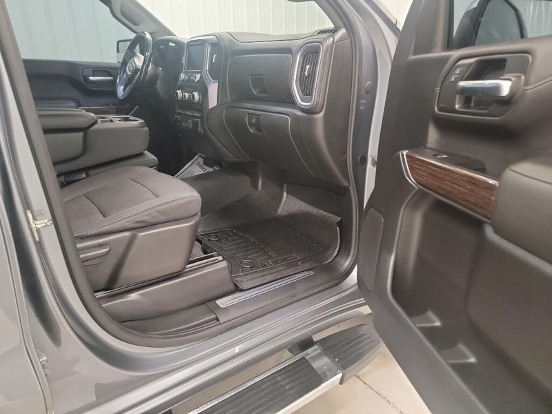 2019 Gmc Sierra 1500 SLE photo 5
