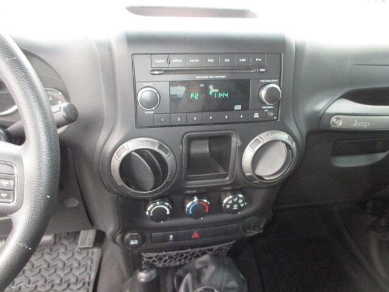 Used 2012 Jeep Wrangler JK SportImage 17