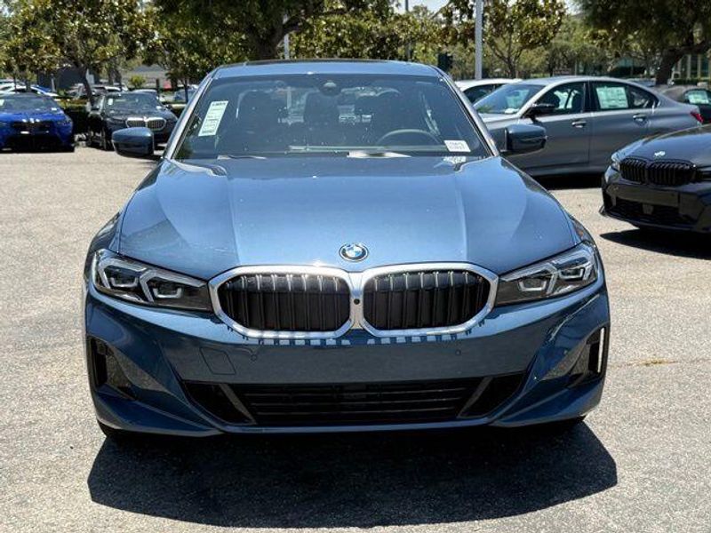 New 2026 BMW 3 Series 330iImage 4