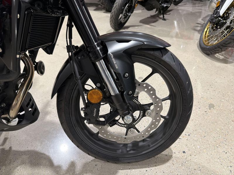New 2026 Honda CB300R ABS Image 19