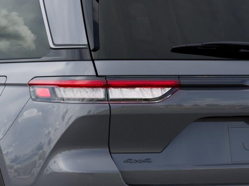 New 2027 Jeep Grand Cherokee Laredo Altitude 4x4Image 35