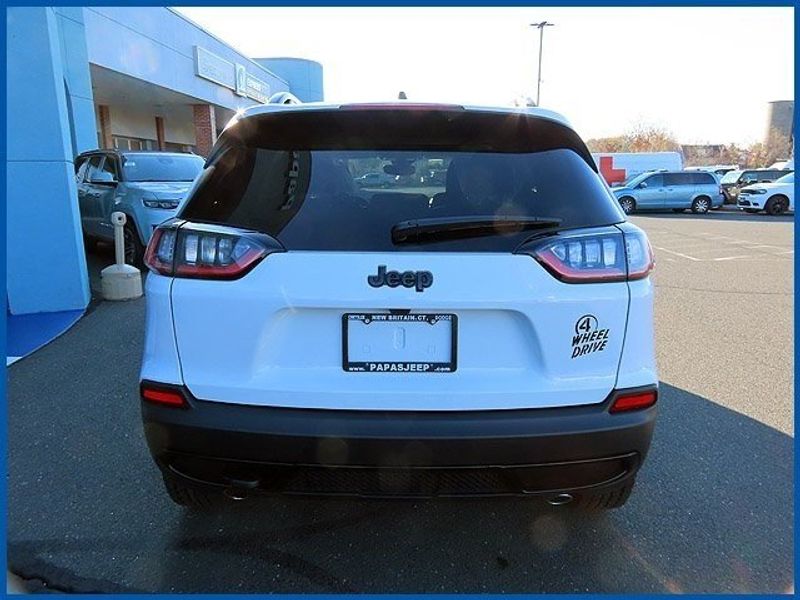 2022 Jeep Cherokee XImage 7