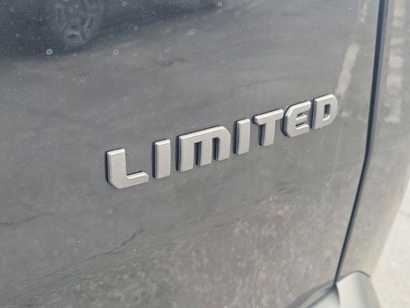 New 2026 Jeep Cherokee Limited 4x4