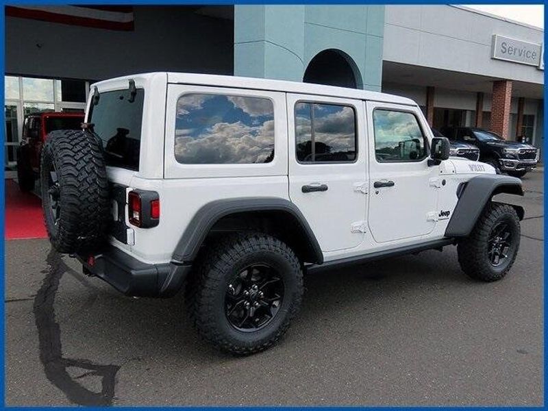 New 2025 Jeep Wrangler WillysImage 7
