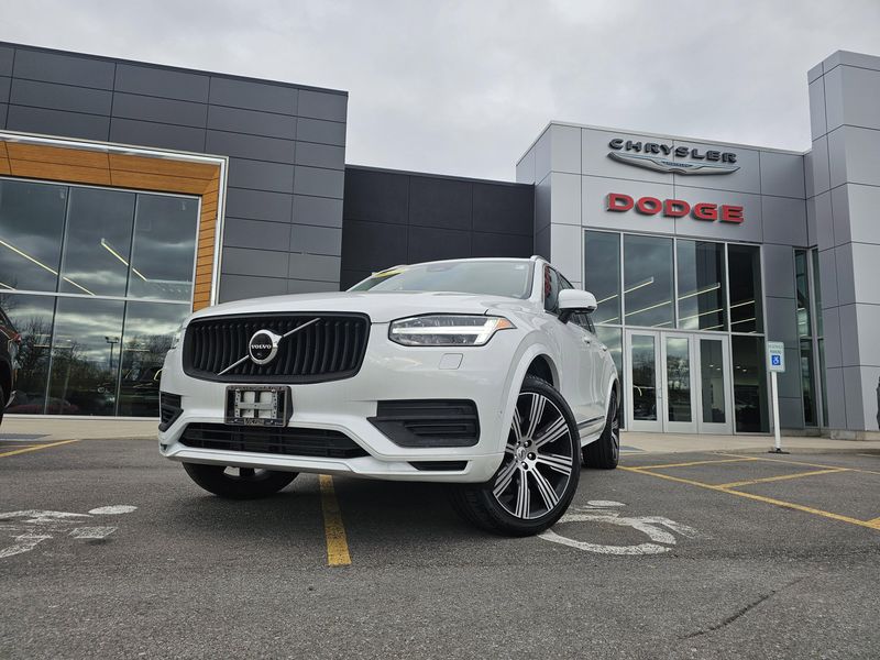 Used 2023 Volvo XC90 Recharge Plug-In Hybrid PlusImage 1