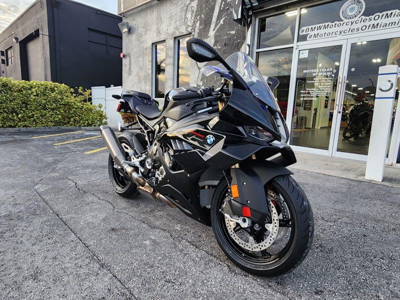 2026 BMW S 1000 RRImage 9