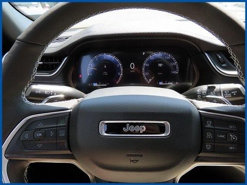 2025 Jeep Grand Cherokee LimitedImage 16