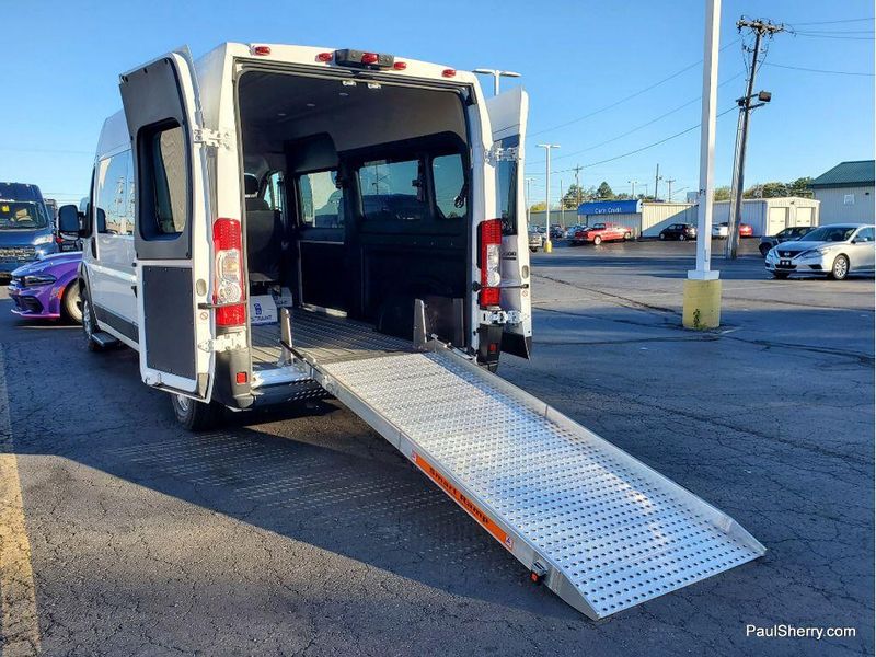 2024 RAM ProMaster 2500 Window Van Image 19