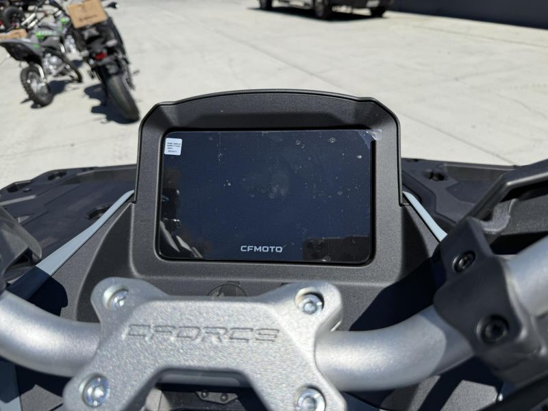 New 2025 CFMOTO CFORCE 800 TOURING Image 6
