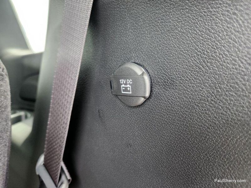 New 2026 Chrysler Pacifica Select