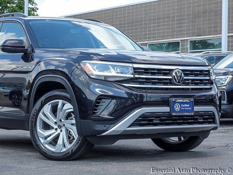 2023 Volkswagen Atlas V6 SE Technology photo 2