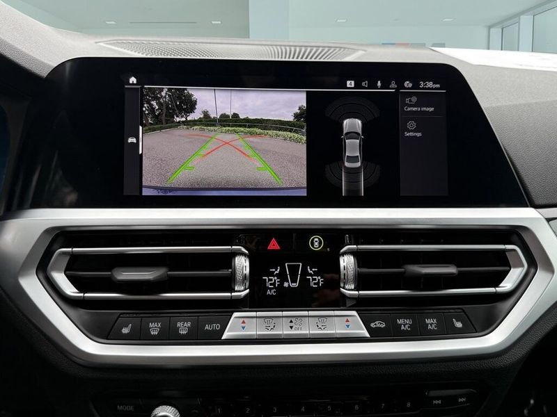 2022 BMW 3 Series 330iImage 27