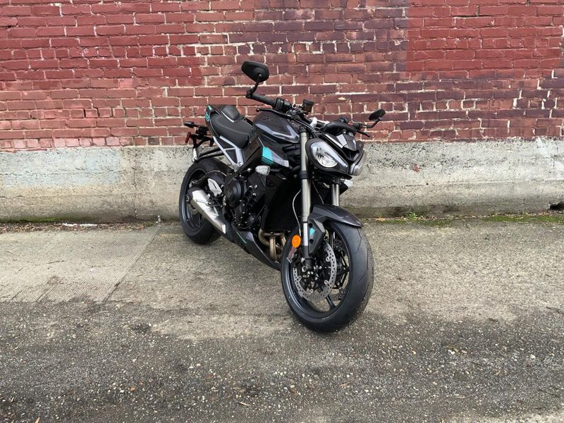2026 Triumph STREET TRIPLE 765RS