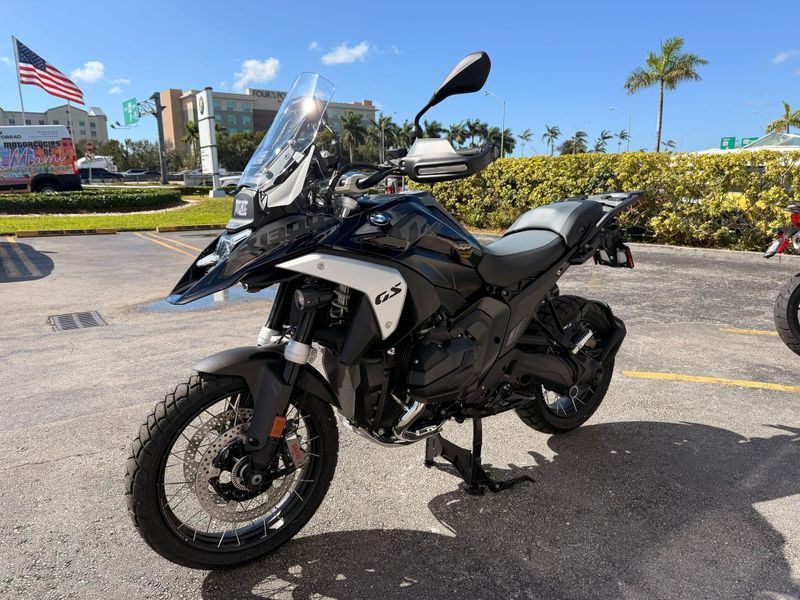 2025 BMW R 1300 GSImage 3