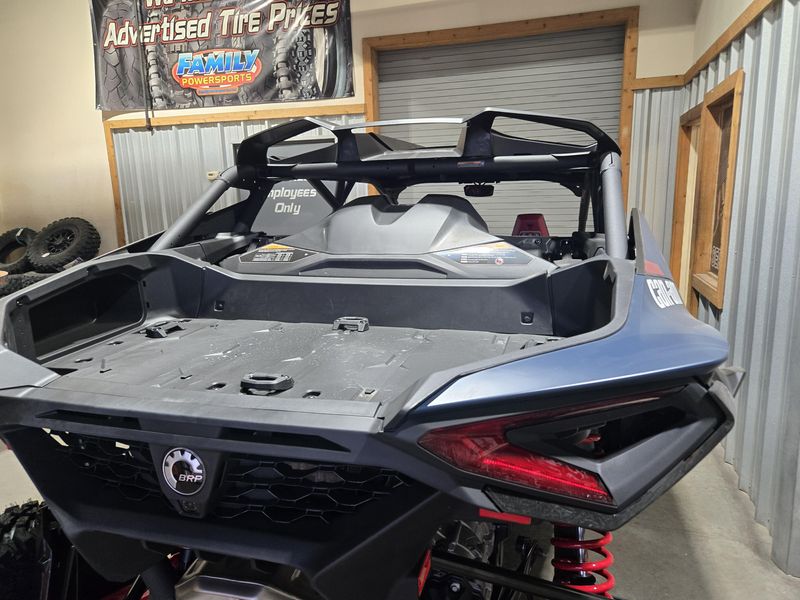 2025 Can-Am MAVERICK R MAX X RS 999T DUSTY NAVY AND LEGION RED Image 6