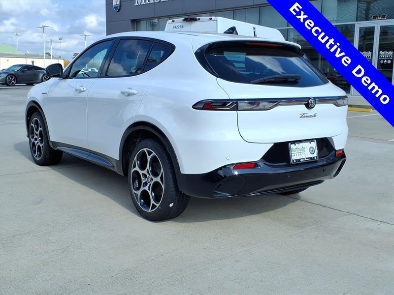 New 2025 Alfa Romeo Tonale VeloceImage 8