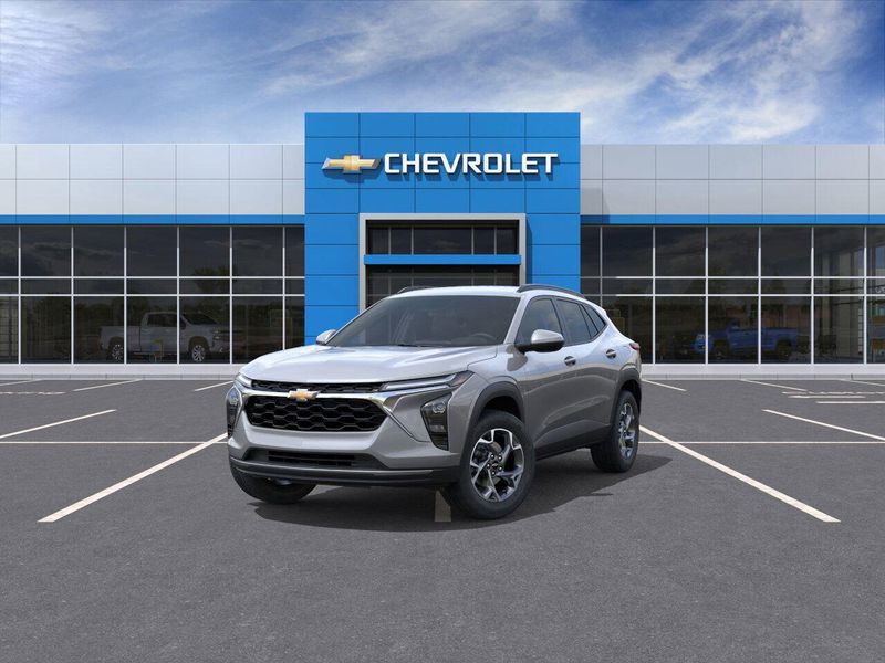 New 2025 Chevrolet Trax LTImage 8