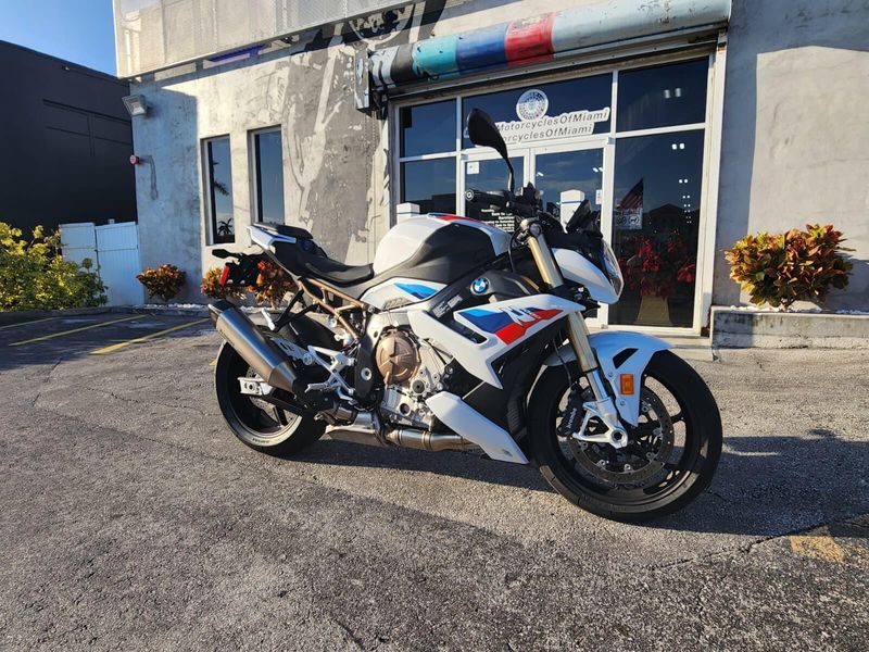 Used 2023 BMW S 1000 R Image 10