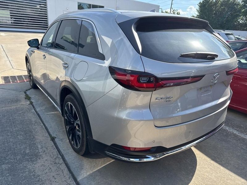 2024 Mazda CX-90 PHEV PremiumImage 4