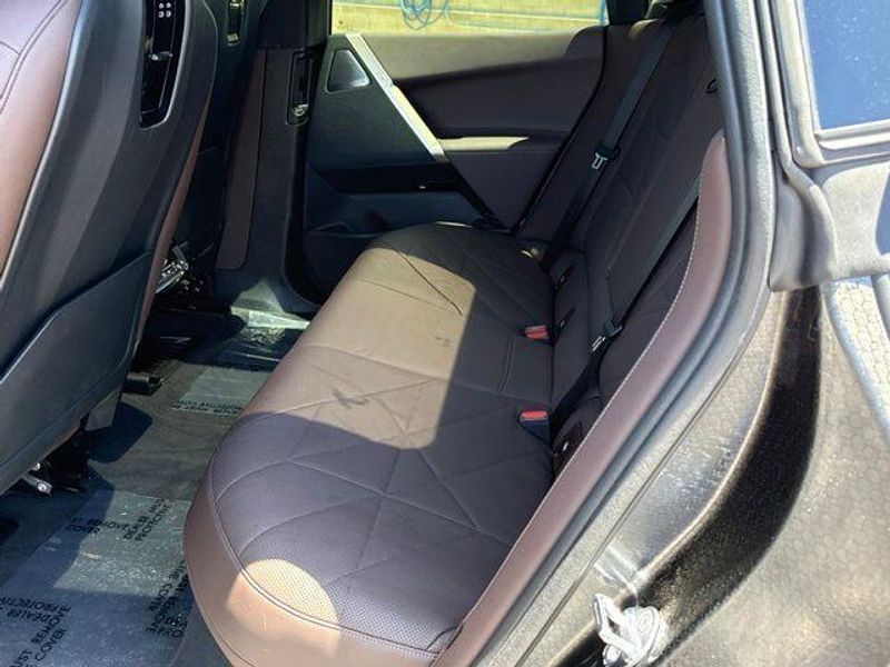 Used 2023 BMW iX M60Image 35