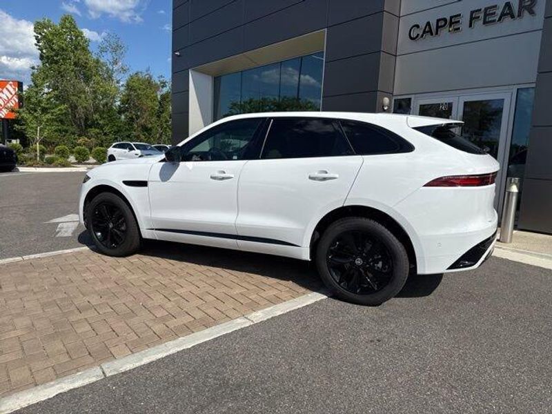 2026 Jaguar F-PACE R-Dynamic S