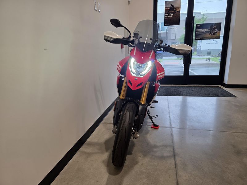 2025 Ducati Hypermotard 950 SP