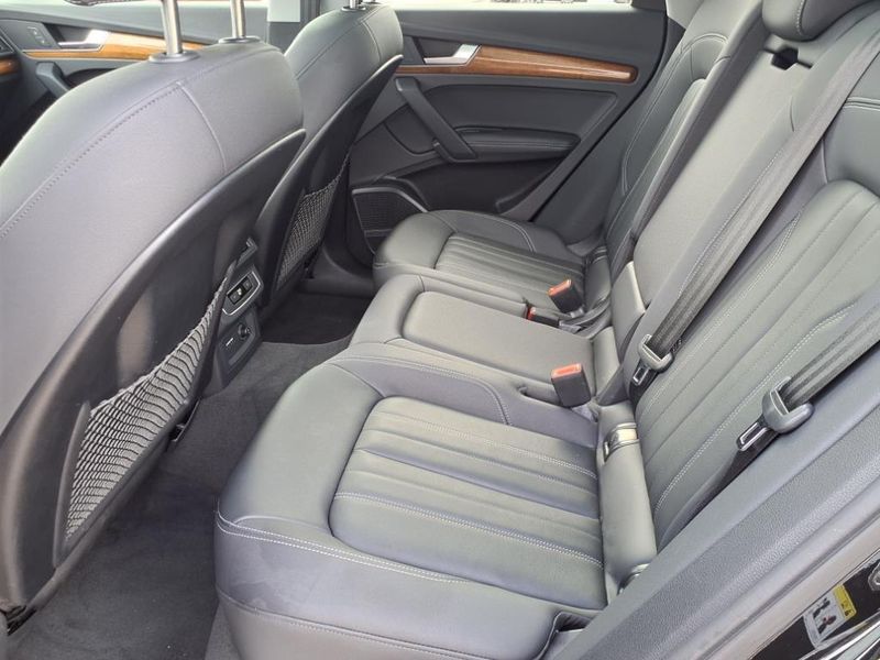 Used 2023 Audi Q5 40 Premium PlusImage 18