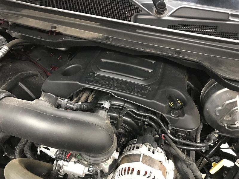 2022 RAM 1500 LaramieImage 28