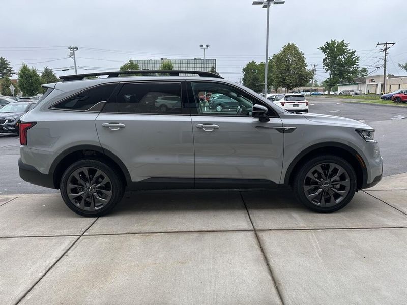 2022 Kia Sorento X-Line EXImage 4