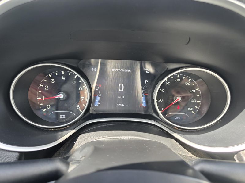 Used 2021 Jeep Compass LatitudeImage 20