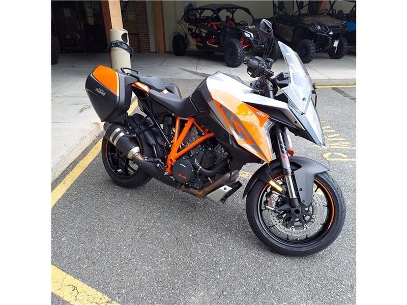 2017 KTM Super Duke in a Orange exterior color. New England Powersports 978 338-8990 pixelmotiondemo.com 