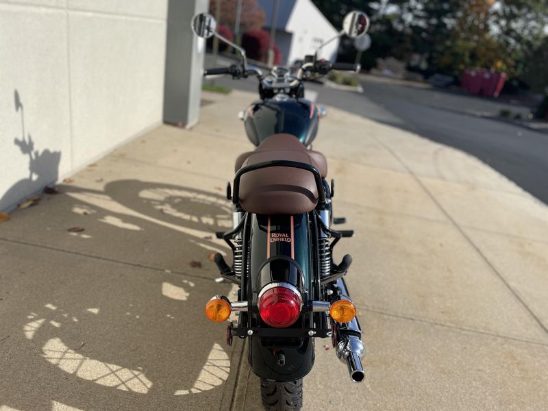2024 Royal Enfield Classic 350Image 5