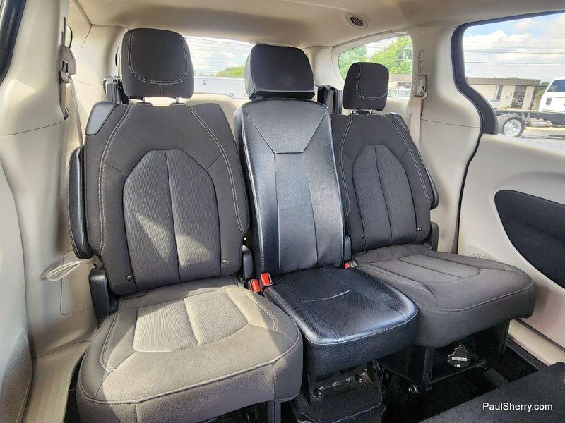 Used 2023 Chrysler Voyager LX