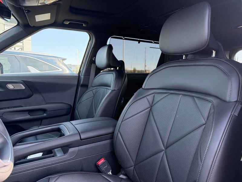 New 2027 Kia Telluride Hybrid EXImage 12