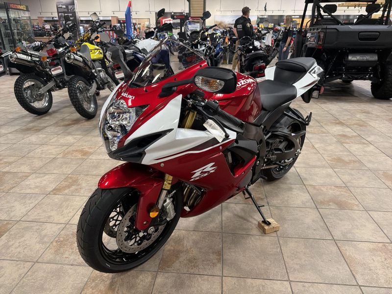 New 2027 Suzuki GSX-R750 Image 13