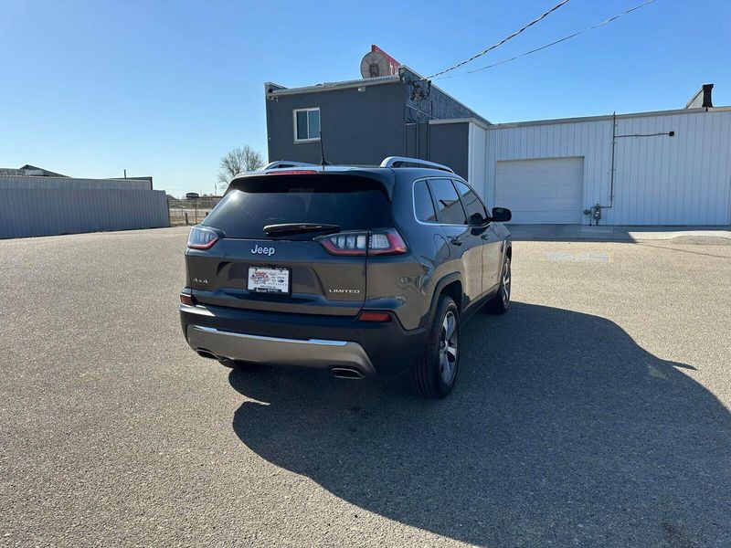 2020 Jeep Cherokee LimitedImage 8