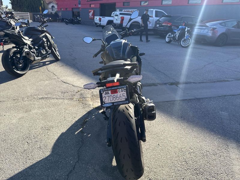 Used 2025 BMW F 900 R Image 16