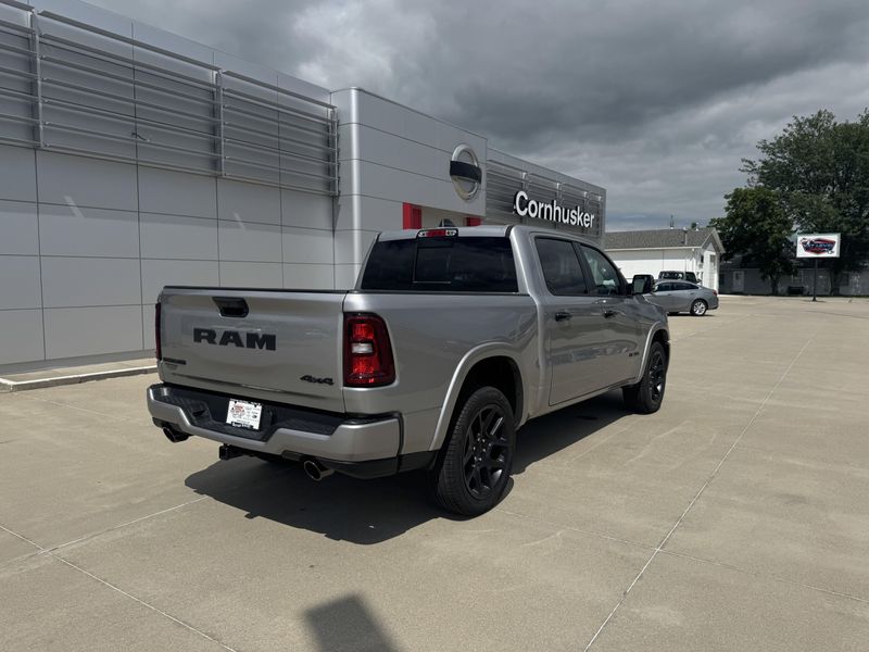 New 2025 RAM 1500 LaramieImage 7