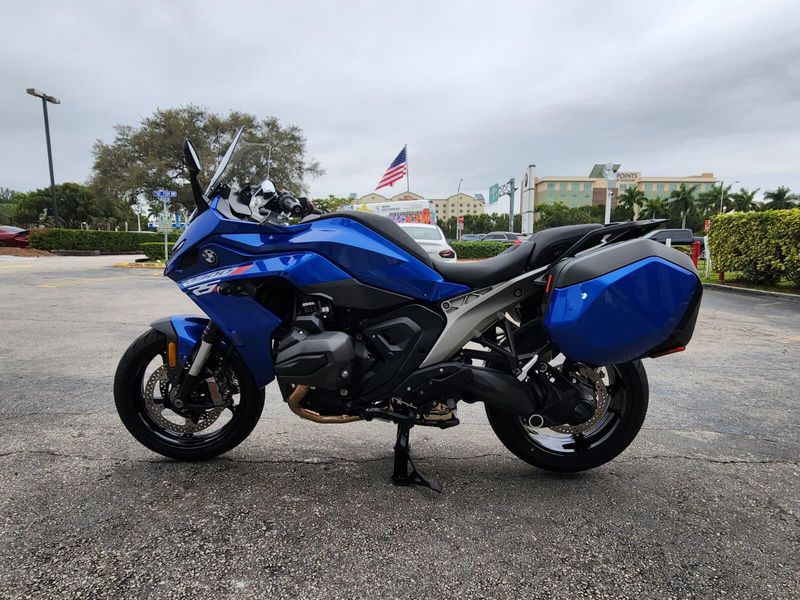 2026 BMW R 1300 RSImage 5