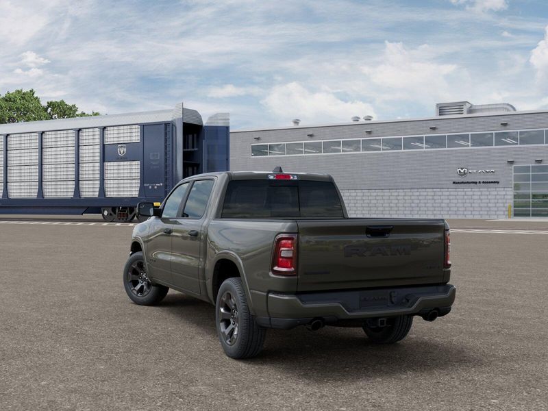 New 2027 RAM 1500 Big Horn Crew Cab 4x4 5