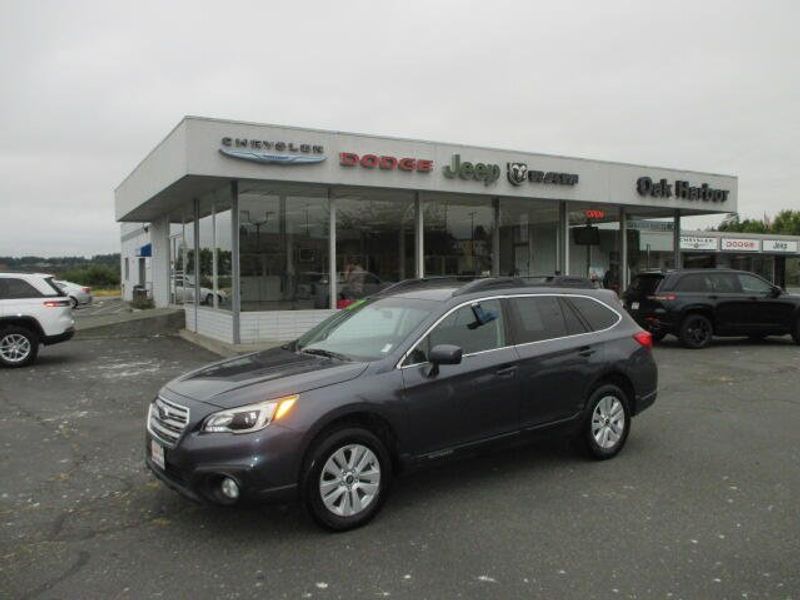 Used 2017 Subaru Outback PremiumImage 1