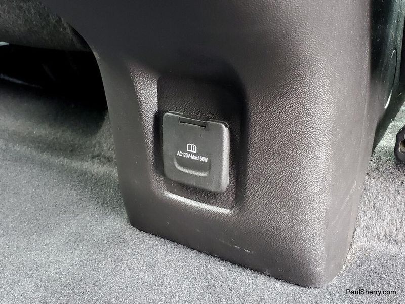 Used 2024 GMC Terrain SLTImage 32