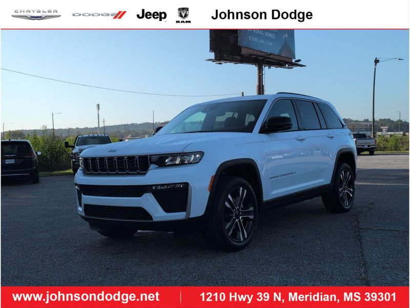 New 2027 Jeep Grand Cherokee LimitedImage 1