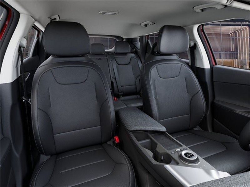2023 Kia EV6 WindImage 15