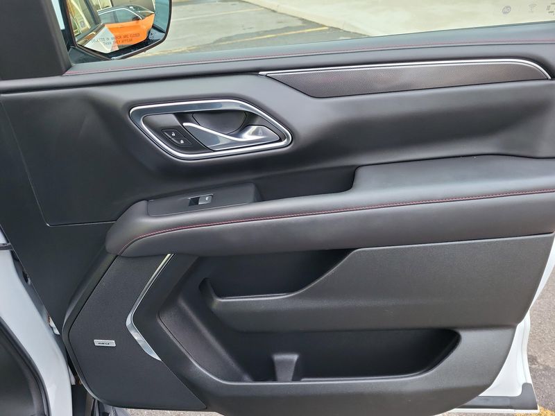 Used 2022 Chevrolet Tahoe RSTImage 19