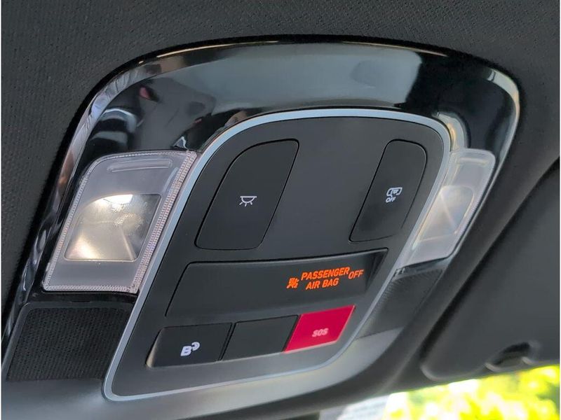 Used 2025 Hyundai Santa Cruz SELImage 28