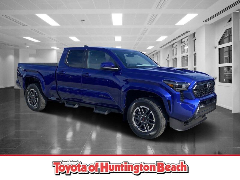 2024 Toyota Tacoma TRD SportImage 1