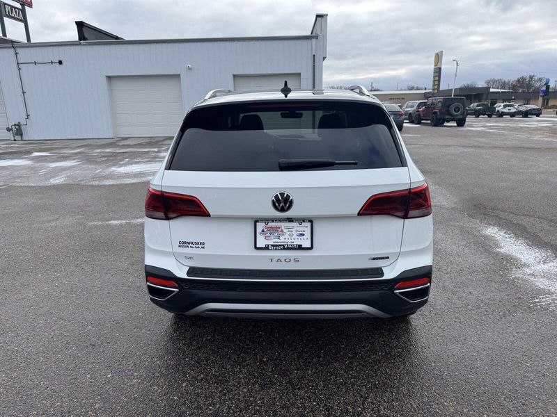 2024 Volkswagen Taos SEImage 6