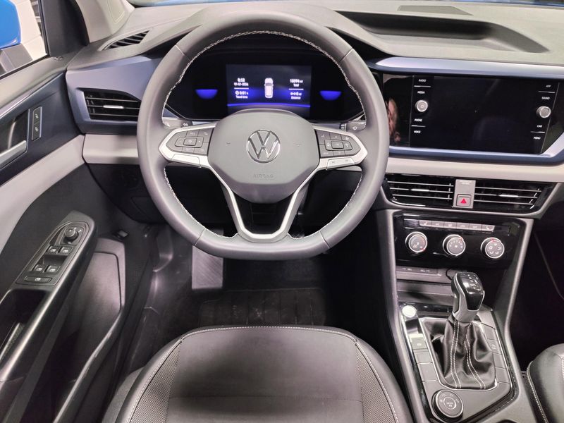 Used 2023 Volkswagen Taos SE AWD w/SunroofImage 18